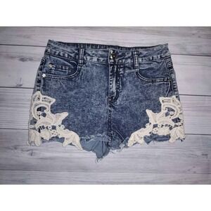 BOOM BOOM JEANS Acid Wash Denim Shorts Lace Trim Cutoff‎ Festival Size 3